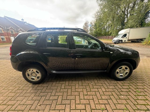 Dacia Duster Suv SA17RGX Black #5