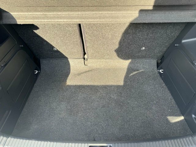 Skoda Fabia Hatchback FE67YNZ White #6