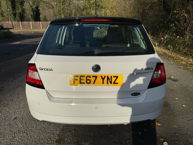 Skoda Fabia Hatchback FE67YNZ White #5