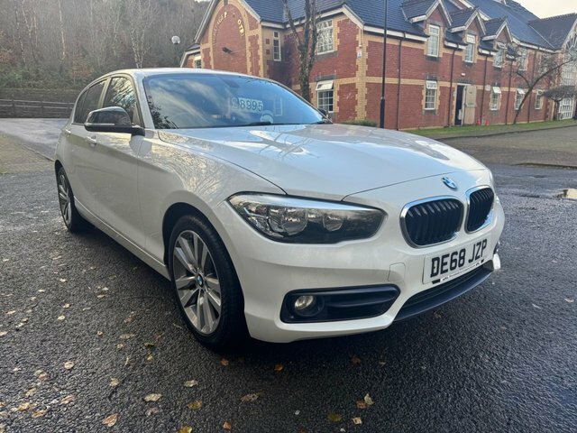 BMW 1 Series Hatchback DE68JZP White #6