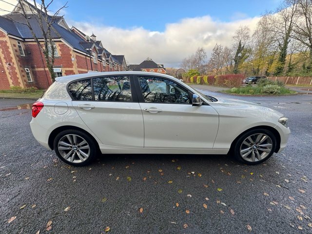 BMW 1 Series Hatchback DE68JZP White #4