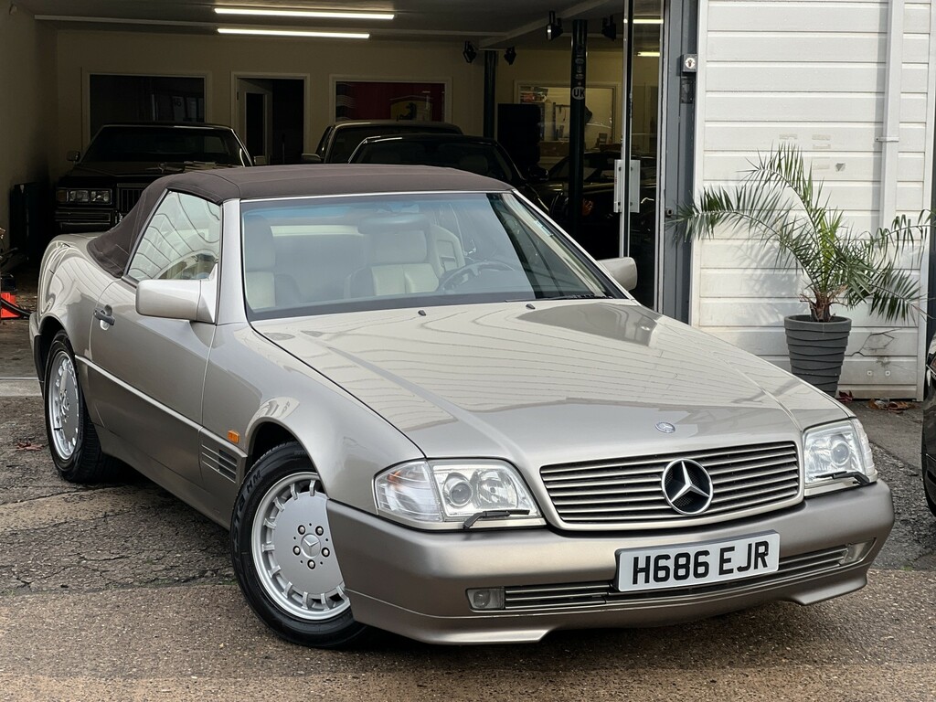 Mercedes-Benz SL Class 3.0 Sl300 Black #44