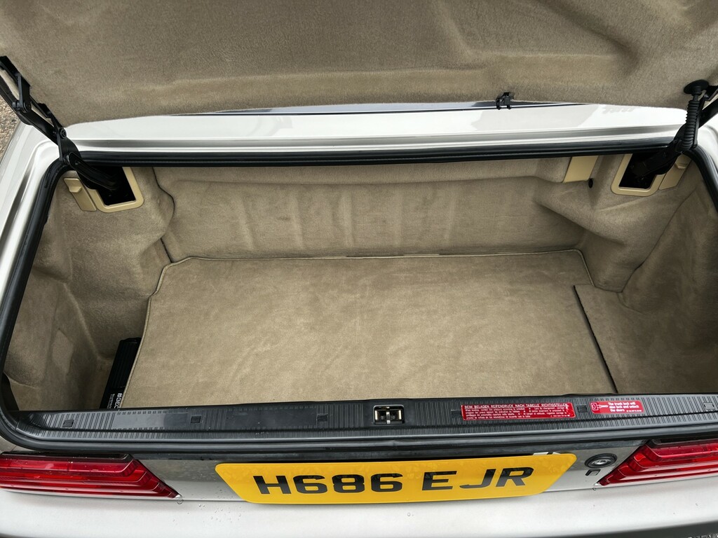Mercedes-Benz SL Class 3.0 Sl300 Black #32