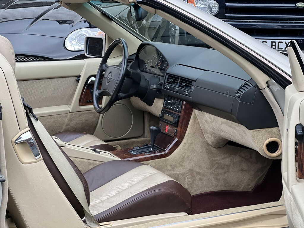 Mercedes-Benz SL Class 3.0 Sl300 Black #16
