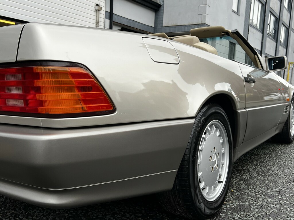 Mercedes-Benz SL Class 3.0 Sl300 Black #31