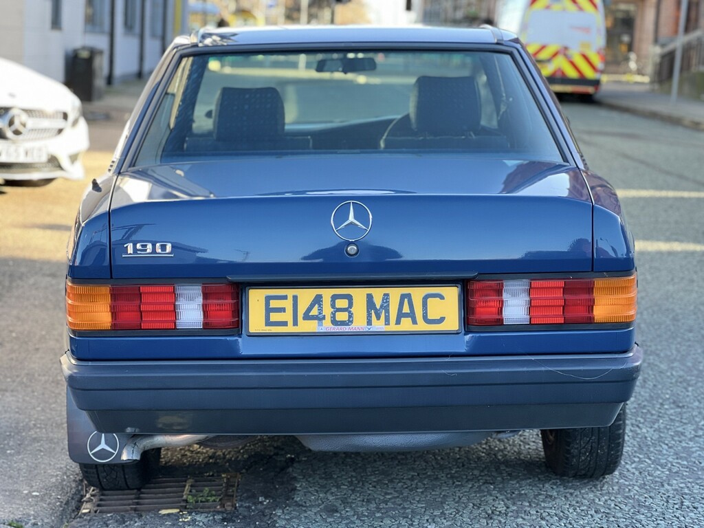 Mercedes-Benz 190 D Auto Red #5