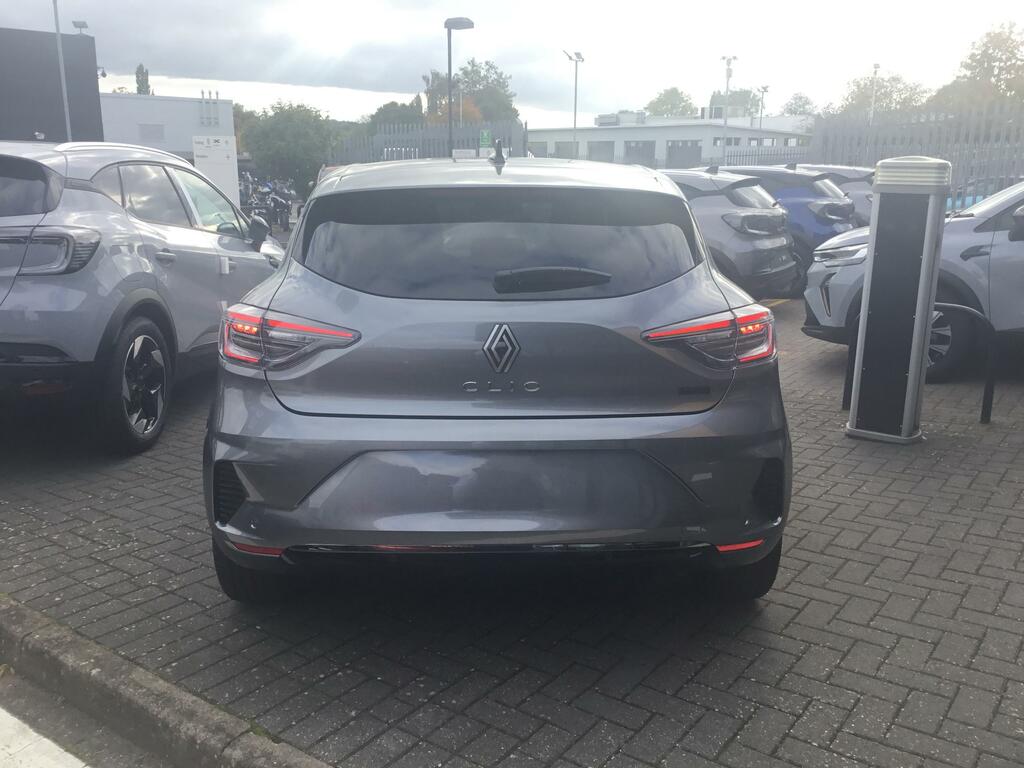 Renault Clio Techno Etech Hybrid 145 Grey #4