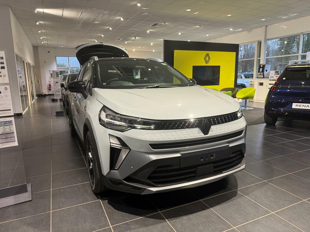 Renault Captur Esprit Alpine 160 Hybrid Grey