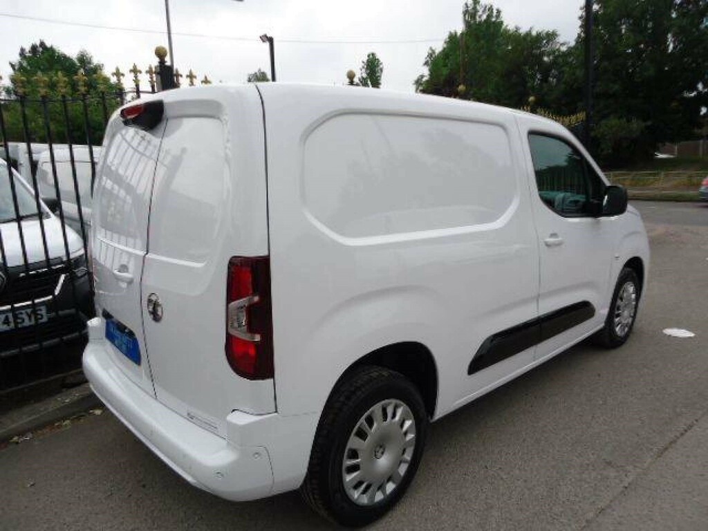Vauxhall Combo Turbo D 2300 Pro Panel Van Swb Euro DS25EVG White #2