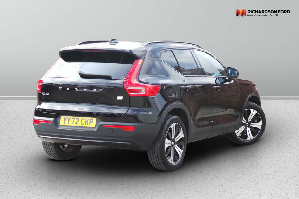 Volvo XC40 1.5 T5 Recharge Phev Ultimate Dark YY72CKP Black #5