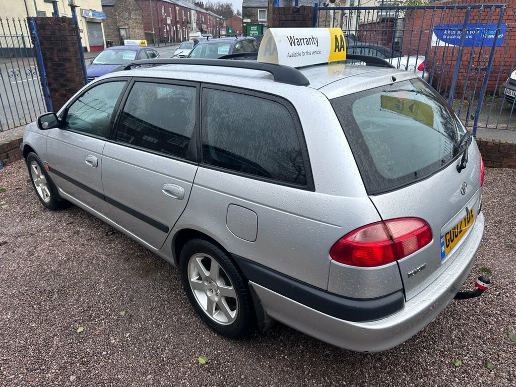 Toyota Avensis 1.8 Gs Hatchback Silver #2