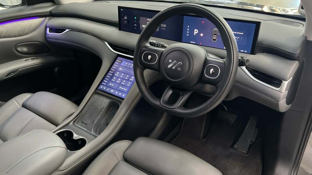 MG IM6 100Kwh Awd Launch Edition HY75VKB Grey #6