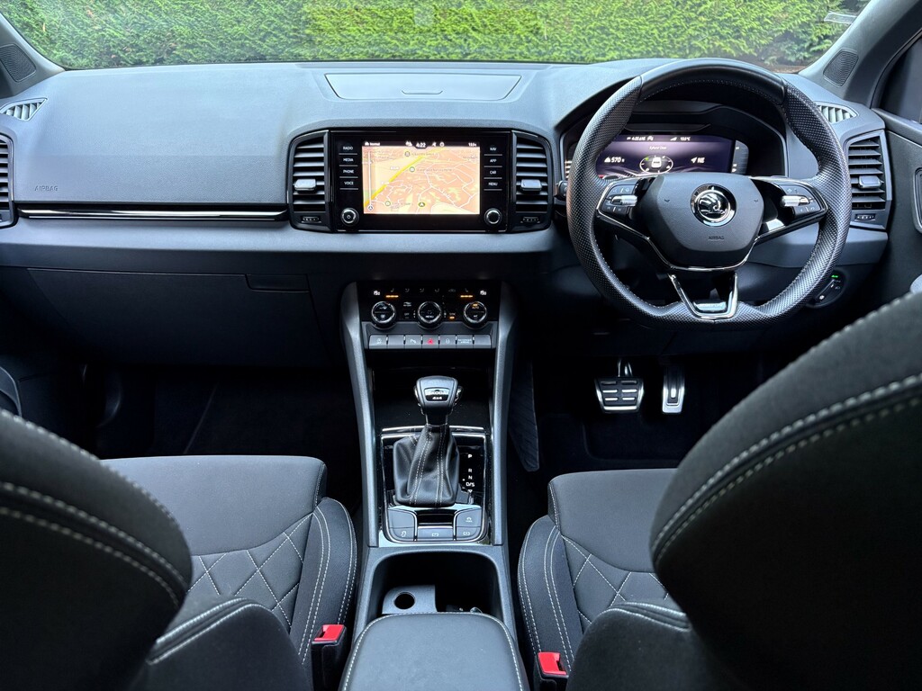 Skoda Karoq 2.0 Tsi Sportline Suv Dsg 4Wd Euro 6 S FY23WYF Black #3