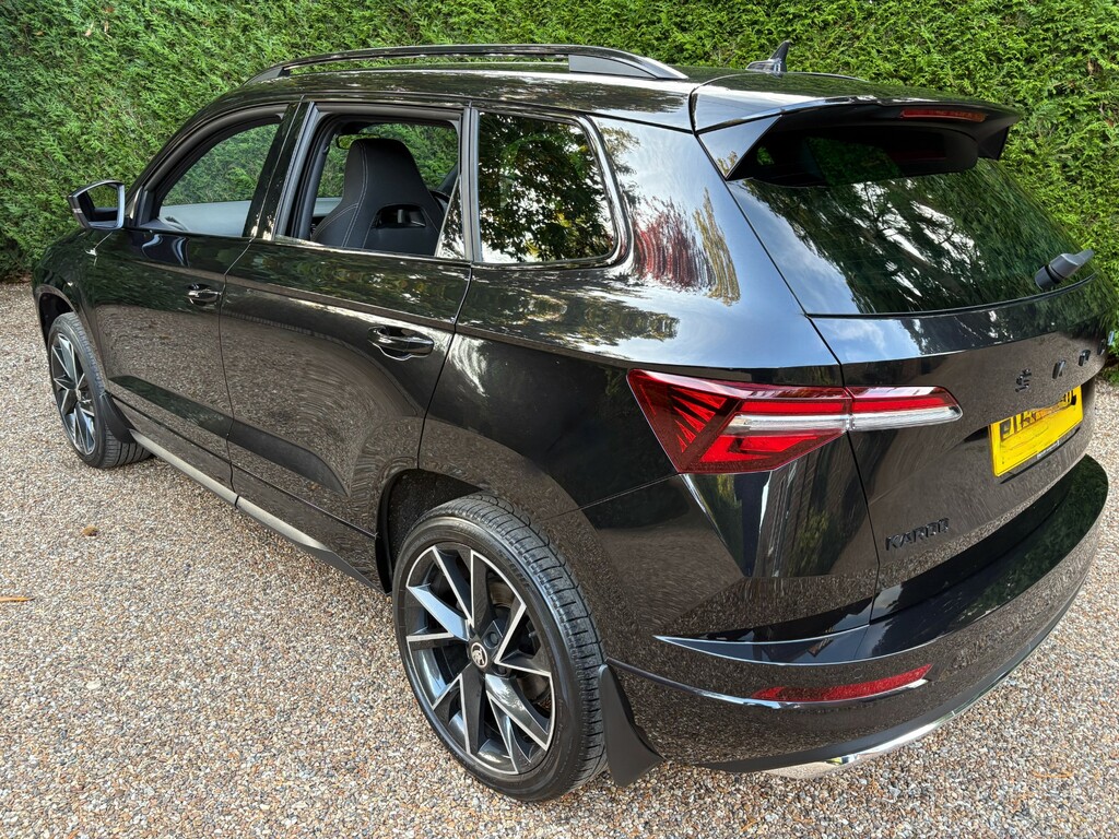Skoda Karoq 2.0 Tsi Sportline Suv Dsg 4Wd Euro 6 S FY23WYF Black #5