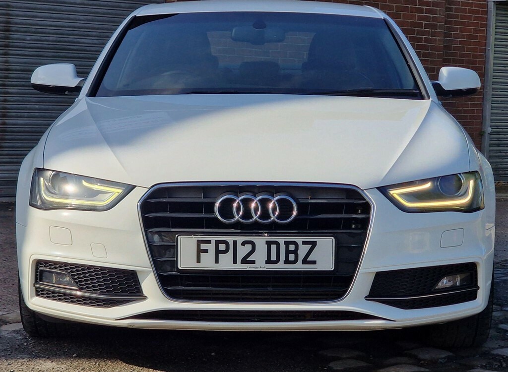 Audi A4 2.0 Tdi S Line Multitronic Euro 5 Ss White #2