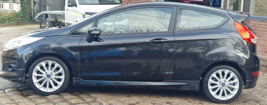 Ford Fiesta 1.0T Ecoboost Zetec S Euro 5 Ss EX64VMU Black #5