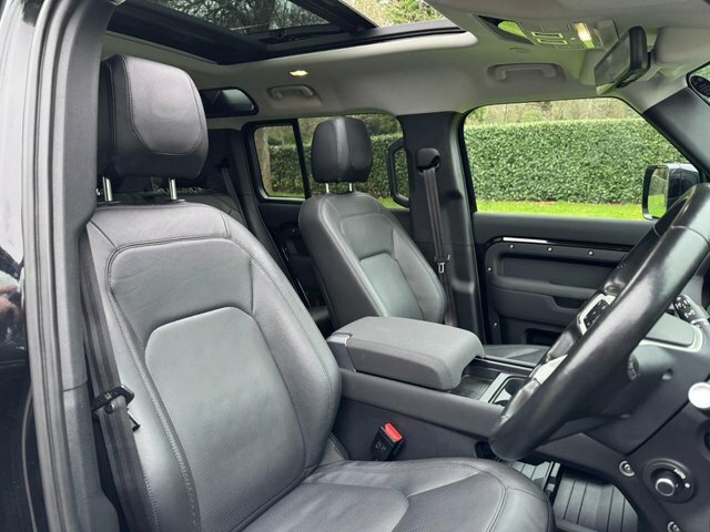 Land Rover Defender 2022 3.0 P400 Mhev Xs Edition Suv Black #5