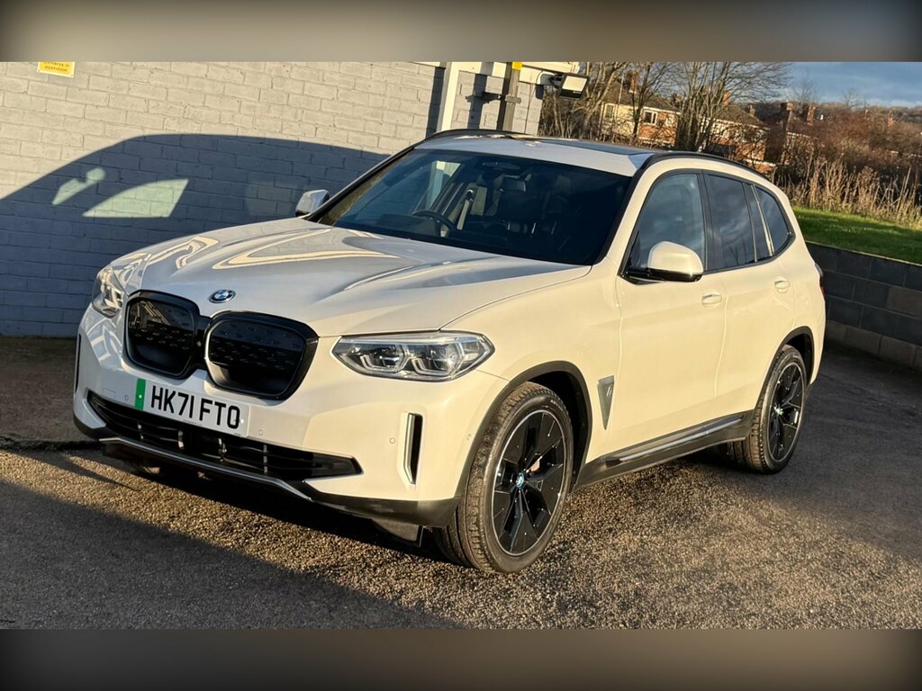 BMW iX3 80Kwh Premier Edition Pro White