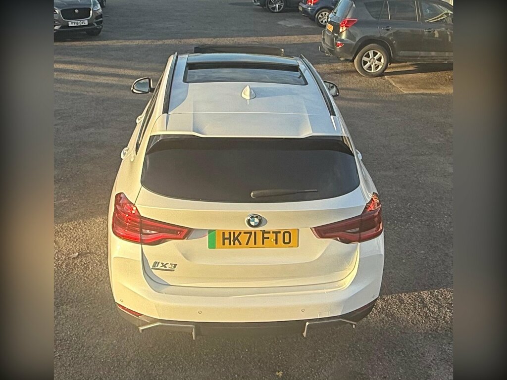 BMW iX3 80Kwh Premier Edition Pro HK71FTO White #5