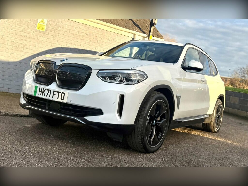 BMW iX3 80Kwh Premier Edition Pro HK71FTO White #4