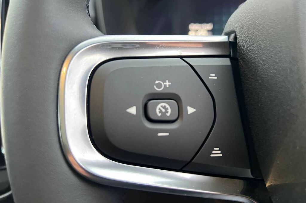 Volvo C40 300Kw Recharge Twin Plus 82Kwh Awd Green #22