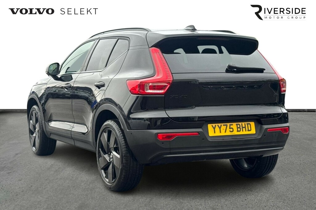 Volvo XC40 Black Edition Plus, B3 Mild Hybrid, YY75BHD Black #6