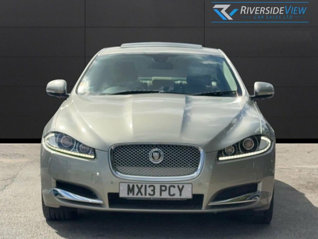 Jaguar XF Saloon Beige #3