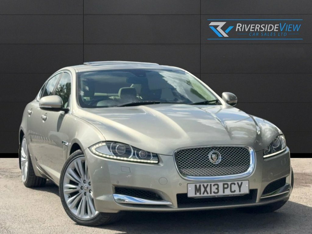 Jaguar XF Saloon Beige