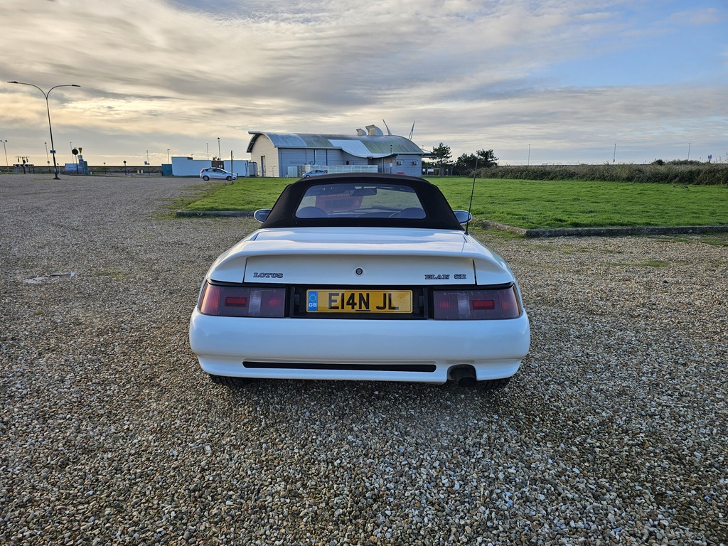 Lotus Elan Se Turbo  White #5
