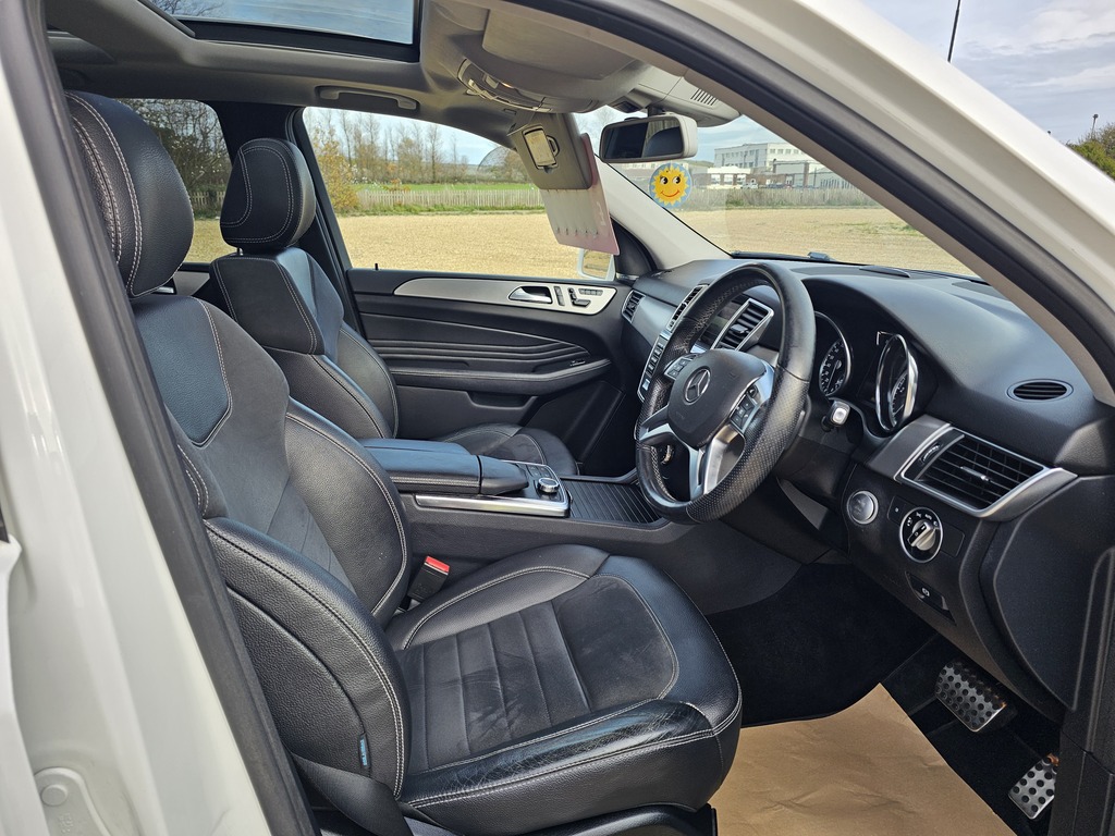 Mercedes-Benz M Class Suv Black #7
