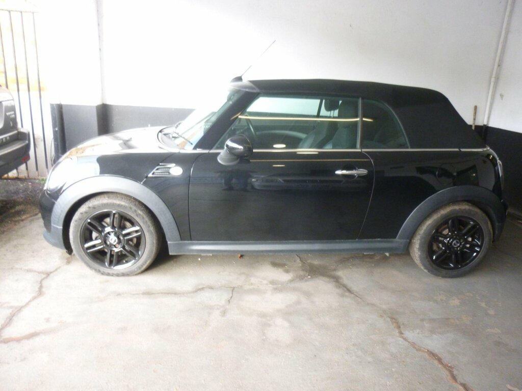 Mini Convertible 1.6 Cooper D Euro 5 Ss Black #2