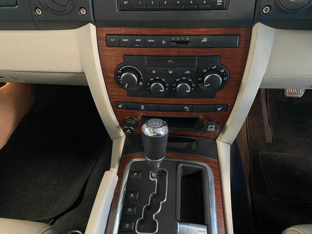 Jeep Commander 3.0 Crd V6 Limited 4X4 Silver #20