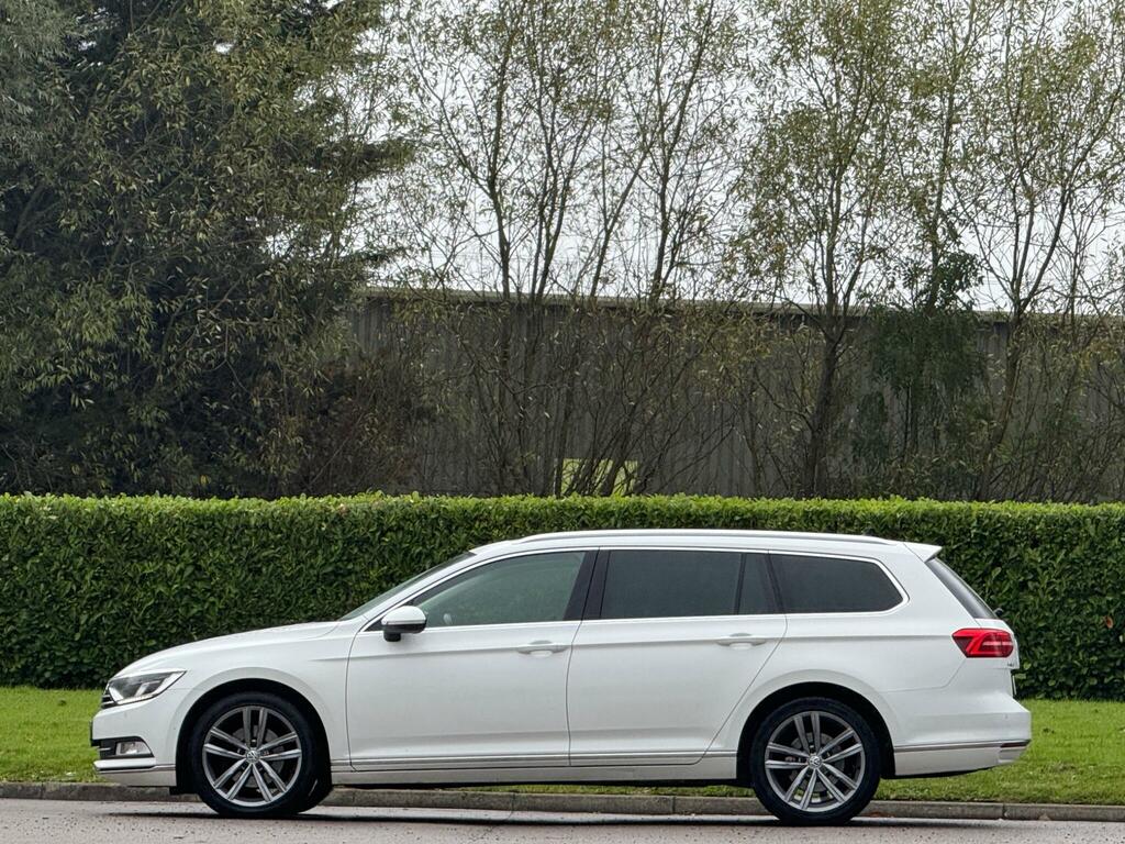 Volkswagen Passat 1.6 Tdi Gt Dsg Euro 6 Ss White #4