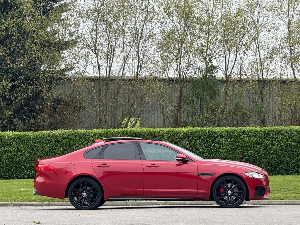 Jaguar XF 3.0D V6 S Euro 6 Ss Red #2