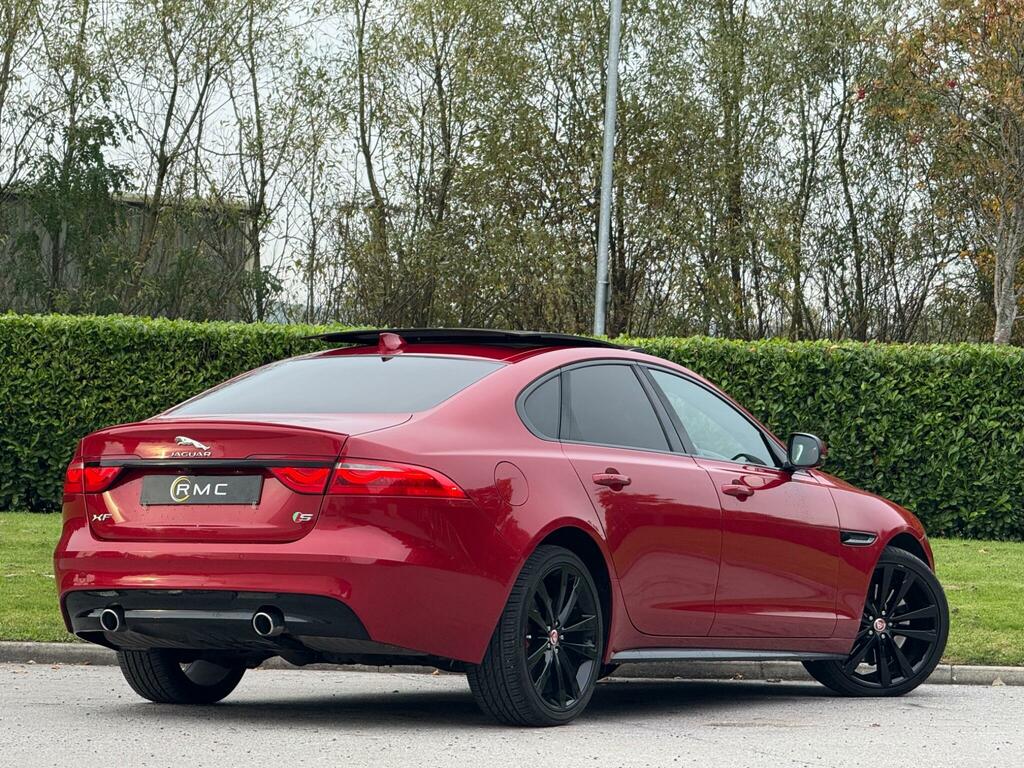 Jaguar XF 3.0D V6 S Euro 6 Ss Red #3