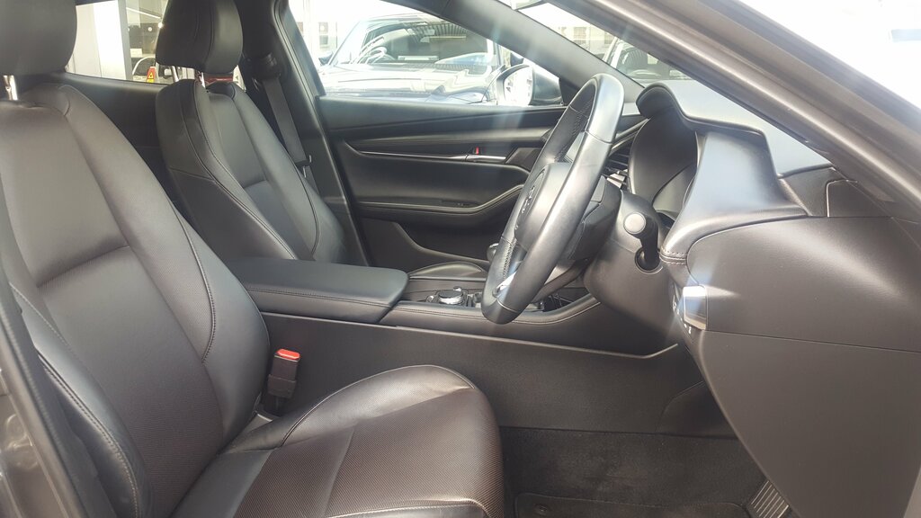 Mazda 3 2022 Mazda 3 2.0 Gt Sport Tech Edition Mhev Grey #4