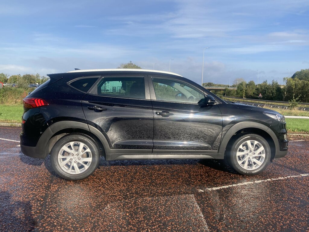 Hyundai Tucson 2018 Hyundai Tucson 1.6 Gdi Se Nav CSZ6587 Black #4