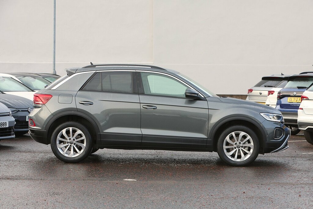 Volkswagen T-Roc 2025 Volkswagen T-roc 1.5 Match Tsi Dsg GF25RZX Grey #2