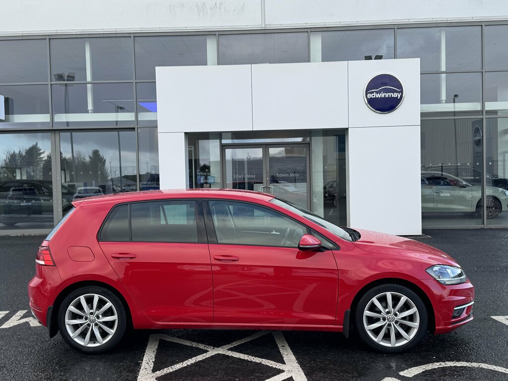 Volkswagen Golf 2020 Volkswagen Golf Gt 1.5 Tsi 150Ps Dsg AYZ3106 Red #2