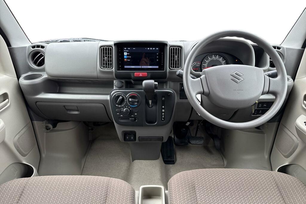 Suzuki Carry  White #9