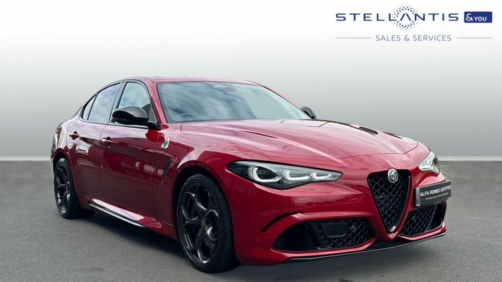 Alfa Romeo Giulia 2.9 V6 Bi-turbo Quadrifoglio Saloon Aut 