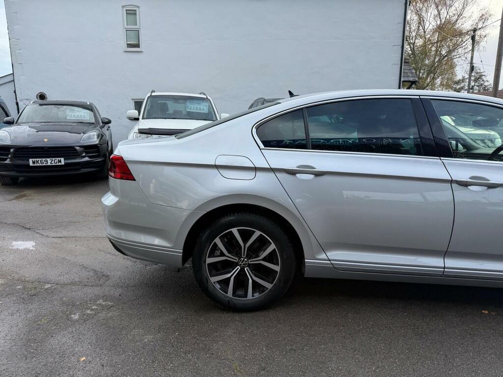 Volkswagen Passat 2.0 Tdi Evo Sel Dsg Euro 6 Ss GL70VZJ Silver #3