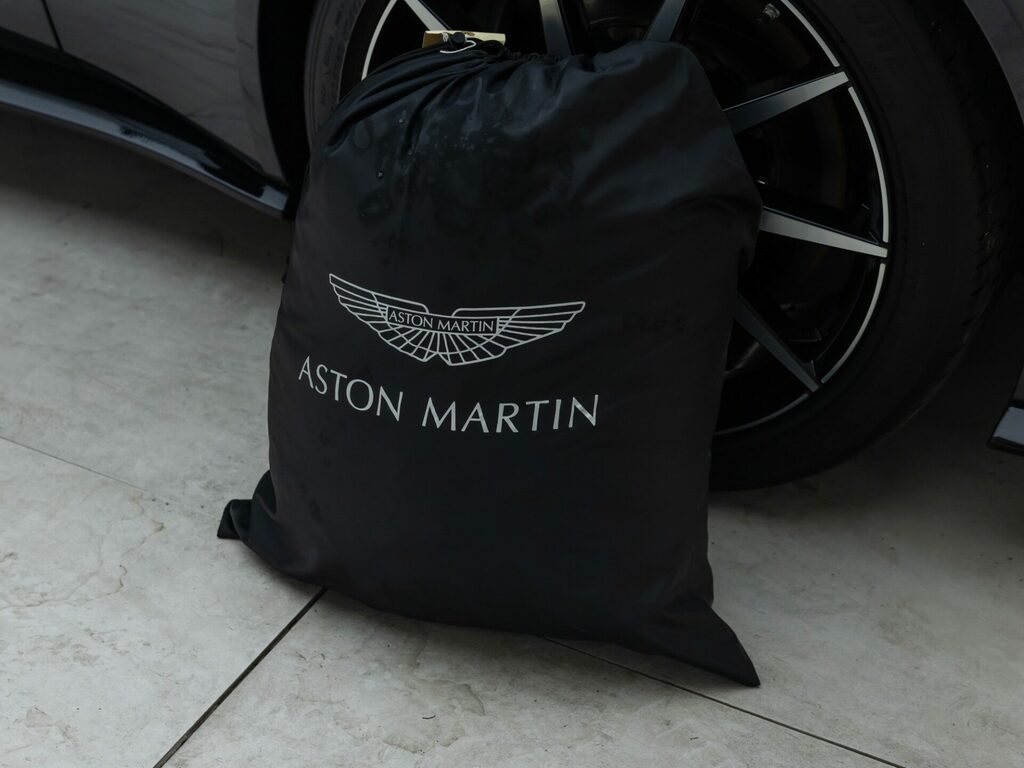 Aston Martin V8 Zf 8 Speed Silver #26