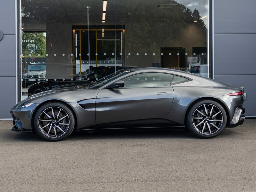 Aston Martin V8 Zf 8 Speed Silver #3
