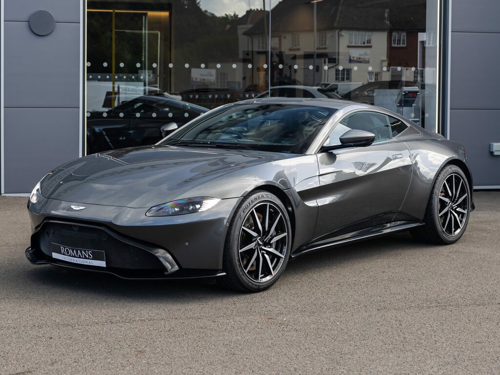 Aston Martin V8 Zf 8 Speed Silver #2