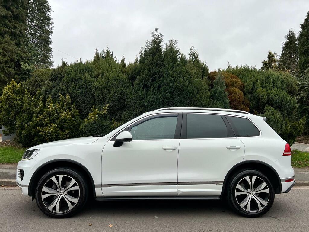 Volkswagen Touareg 3.0 Tdi V6 Bluemotion Tech R-line Tiptronic 4Wd Eu VO66AWM White #3