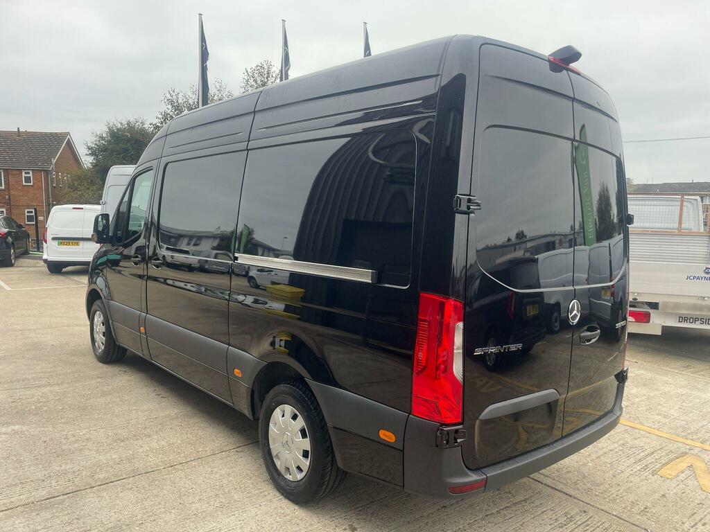 Mercedes-Benz Sprinter 2.0 315 Cdi Pro Rwd L2 H2 Euro 6 Ss  Black #3