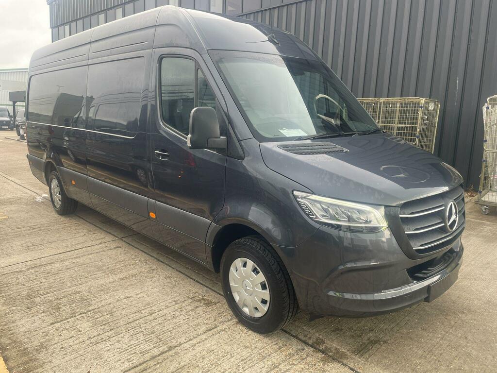 Mercedes-Benz Sprinter 2.0 315 Cdi Hd Pro G-tronic Rwd L3 H2 Euro 6 Ss Grey