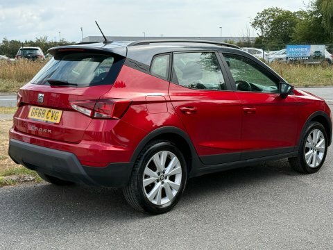 Seat Arona Tsi Se Technology Red #3