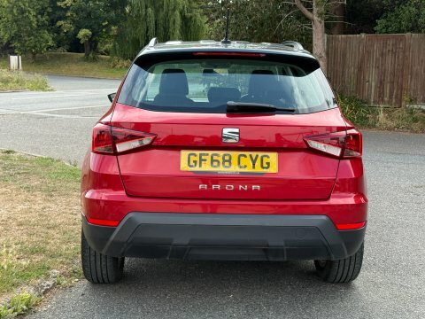 Seat Arona Tsi Se Technology Red #4